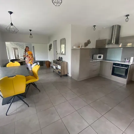 アパート T3 A - Vue - Parking - Fr-1-374-242 *