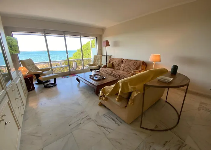 T3 A - Vue - Parking - Fr-1-374-242 アルカション